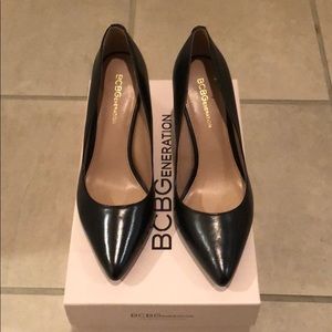 BCBGeneration Black Pumps